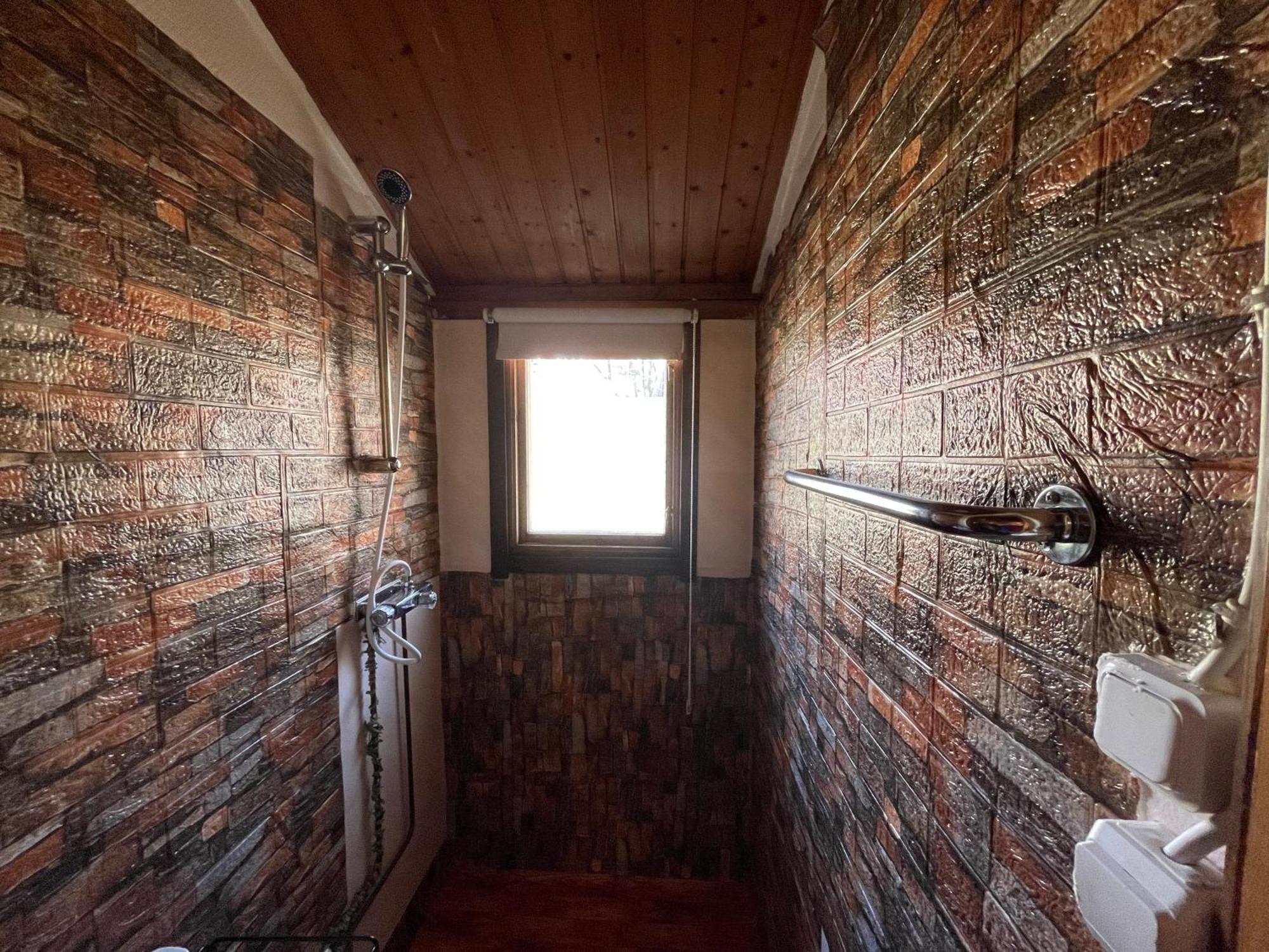 Three Rooms Stuga I Stugby Near National Park Undenäs 外观 照片